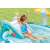 Kind spielt im Intex Alligator Aufblasbaren Pool mit Rutsche