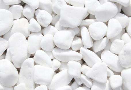 Fehér gyöngykavics (2-4 cm között) 750 g