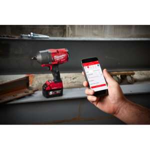 Milwaukee M18 FUEL™ ONE-KEY™ 1/2" Schlagschrauber, akkubetrieben, rot, mit Akku und Ladegerät - Druckluft-Schlagschrauber