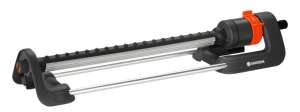 Gardena Classic Aqua L rectangular sprinkler, black and orange, for watering lawns - Sprinkler and Irrigator