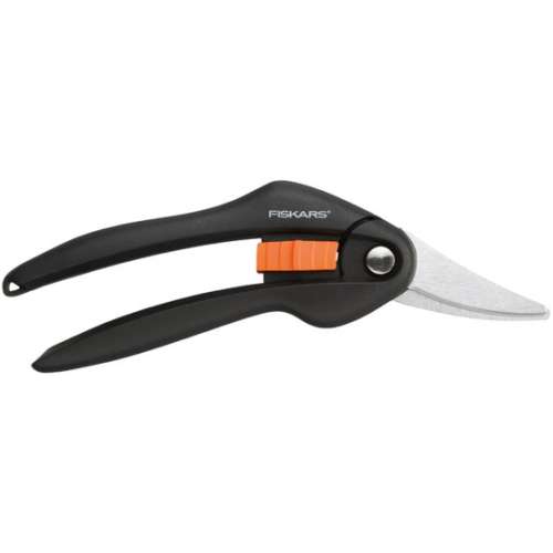 Fiskars SingleStep™ vrtne škare za opću namjenu, crne s narančastim ručkama