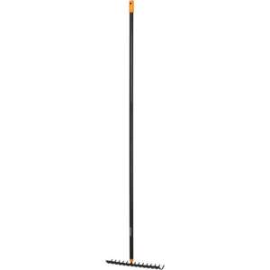 Fiskars Solid™ Garden Rake with Aluminum Handle - Rake