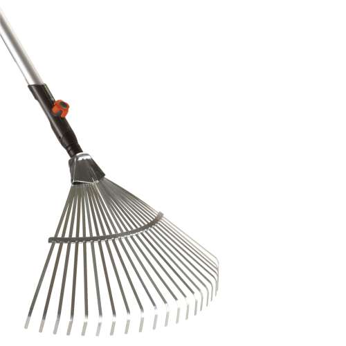 Gardena Combisystem Lombseprű nyéllel, 50 cm munkaszélesség, horganyzott acél fogak, könnyen rögzíthető a nyélre