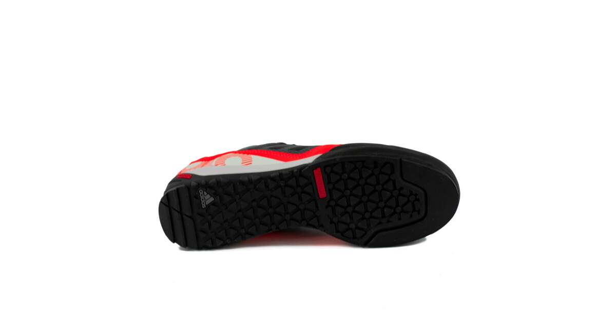 Adidas terrex solo on sale jordan