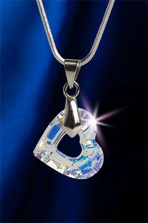 ART CRYSTELLA Halskette, herzförmig, mit weißem, farbtransparentem SWAROVSKI® Kristall, 17 mm, ART CRYSTELLA®