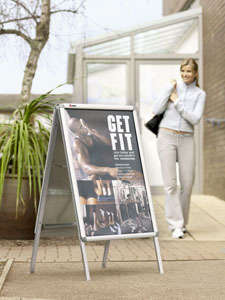 NOBO Kundenstopper Tafel mit Poster, Format A1, 84 × 60 cm, NOBO 31549045 Kundenstopper