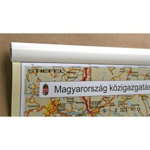 STIEFEL Posztersín, amely egy magyarországi térképet tart - Poszter