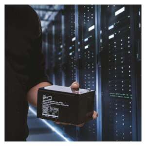 GT6-4 Оловно-киселинен акумулатор без поддръжка Emos за 3810 (B9641)