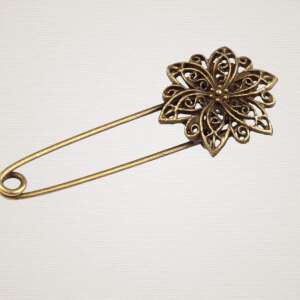 Filigram flower safety pin brooch, vintage style, 25mm x 60mm, platinum color - Brooch