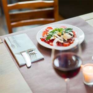 TORK Soft Cutlery Bag Șervețel, alb, 3 straturi, buzunar pentru tacâmuri, aranjare a mesei, restaurant - Șervețele