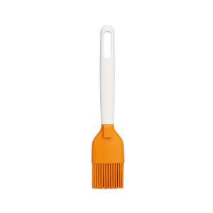 Fiskars Functional Form silicone basting brush with white handle