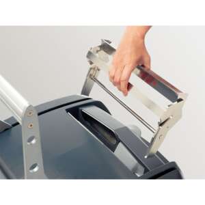 Leitz ImpressBind 280 kötési gép, a kötési mechanizmus közeli képe - Iratrendezés