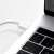 Baseus Lightning Kabel mit Macbook verbunden