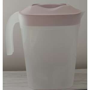 Praktikus Műanyag Kancsó Fedéllel - 1,5L