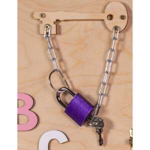 Close-up of the busy board showing the lock and key - JM