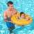 Dziecko w żółtym Bestway Swim Safe Baby Seat dmuchanym pierścieniu w basenie