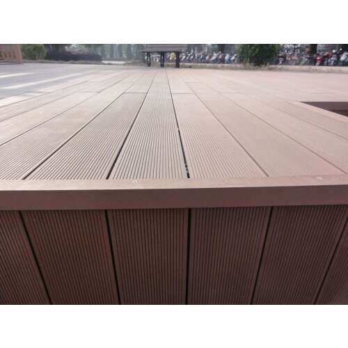 G21 kültéri padlóburkolat Indiai teak színben, WPC anyagból