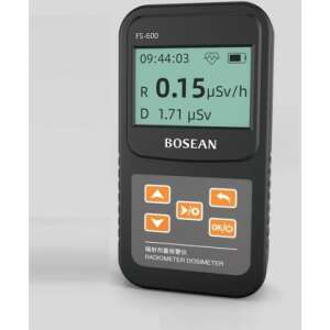 BOSEAN FS-600 sugárzásmérő, a kijelzőn a sugárzási szintek és az idő látható - Hordozható töltőállomás