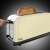 Russell Hobbs Creme Toaster mit Toast