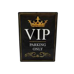 VIP Parkolás Csak Fém Tábla, 30 x 40 cm, Fekete és Arany, Nostalgic Art - Nostalgic-Art