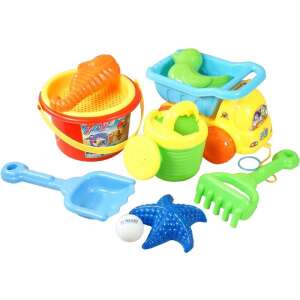 Buntes Sandkastenspielzeug-Set mit Kipplaster, Eimer, Schaufel, Rechen und Förmchen. - Sandkastenspielzeug