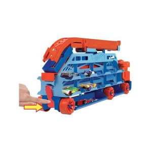 Hot Wheels Speed Drop Transport Spielset, Rückansicht, zeigt die Rampe des LKW und die Staufächer - Mattel