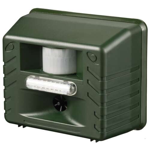 Nature ultrasonic animal repellent, green, 21m range, front view