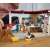 Schleich Horse Club Lovasbolt belső tere lovakkal és figurákkal