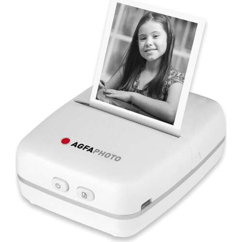 AgfaPhoto Realipix Pocket P thermal printer, printing a photo of a girl