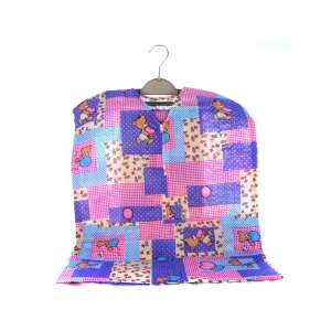 Ovis ruhazsák vállfával, rózsaszín és kék színben, mackós mintával - Ovis zsák