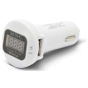 M.N.C Fehér autós töltő feszültség- és árammérővel - MNC