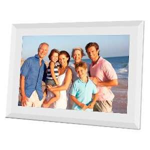 Sencor SDF 1091 W WIFI digital photo frame, white, 10.1 inch, displaying family photo - Interior design