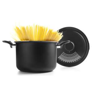 Ibili Inducta Pastatopf mit perforiertem Deckel, schwarz, 22x15 cm, Aluminium, gefüllt mit Spaghetti - Töpfe