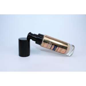 Vollare Long-Lasting Foundation Glam, 503 Medium Beige, 30 ml, Hyaluronic Acid & Luminescine, Long-lasting foundation with hyaluronic acid, 30 ml - Foundation