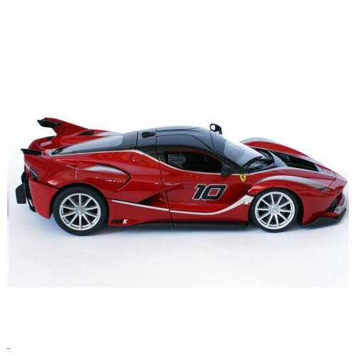 Bburago Ferrari FXX-K 1/18-as méretarányú piros fém modell autó