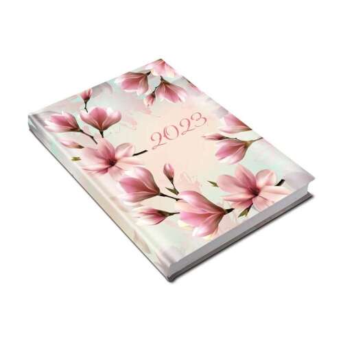 Realsystem 2024 daily planner, A5 size, magnolia design