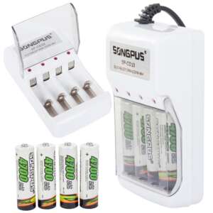 Nabíjačka batérií AA a AAA s 4 x 4700 mAh AA batériami