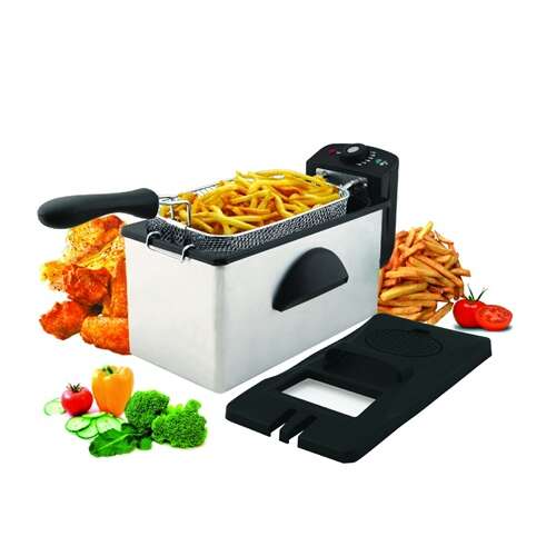 Crown CDF303IX Deep Fryer with fries and vegetables