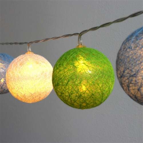 Lumina de Crăciun IRIS cu bile de bumbac de 6 cm, verde, albastru, alb, 30 LED, alimentare USB