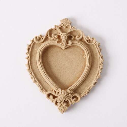 Szív alakú fa díszítő keret, 6x5cm