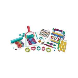 Zawartość zestawu do tworzenia ozdób Crayola Glitter Dots Sparkle Station rozłożona na białym tle - Crayola