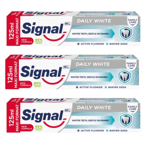 Signal Family Care Daily White Toothpaste, 3 x 125ml, New Formula, Active Fluoride, Baking Soda, Whiter Teeth, Gentle on Enamel