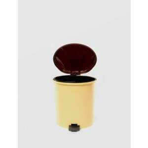 Bézs pedálos szemetes barna fedéllel, 18 literes űrtartalommal - Sterk