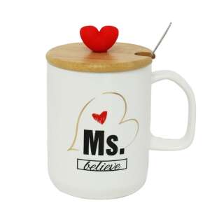 White ceramic mug with bamboo lid and red heart, Ms. Believe design, 340 ml - Mug