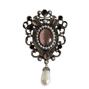 Elegáns Pufo Mystic brooch with purple stones and white metal beads - Brooch