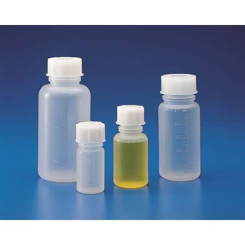 Sada 4 priehľadných plastových fliaš s bielymi uzávermi a stupnicou, 2000ml, 1000ml, 500ml, 250ml