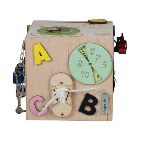 Ikonka fa érzékszervi kocka kisgyermekeknek, órával, cipőfűzéssel és betűkkel