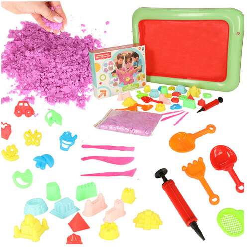 Kinetic sand playset with inflatable sandbox, molds, tools, and 1kg of sand