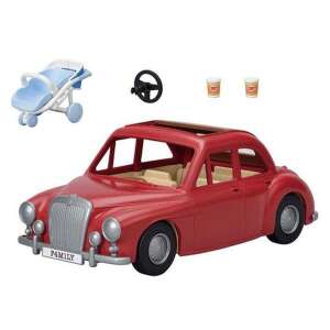 Sylvanian Families Family Cruising Car toy with stroller, steering wheel and cups - Kids's play car