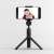 Xiaomi Mi Selfie Stick Tripod, čierna, v použití, robí selfie so smartfónom